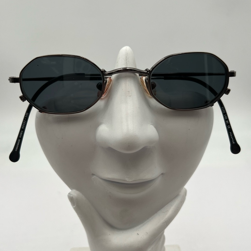 Vintage Minimize Gunmetal Oval Sunglasses Frames 5102